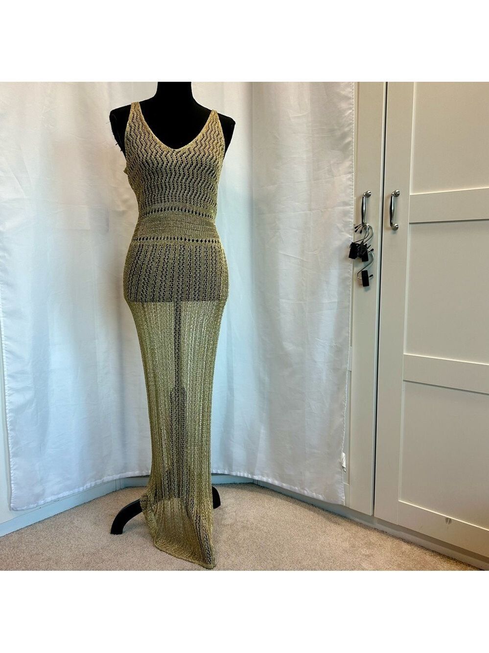 ZARA GOLD FITTED METALLIC THREAD CROCHET KNIT SPAGHETTI STRAP MIDI MAXI DRESS M - Picture 5 of 12